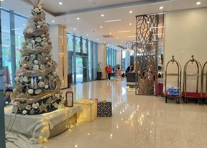 One Uptown （bgc） *