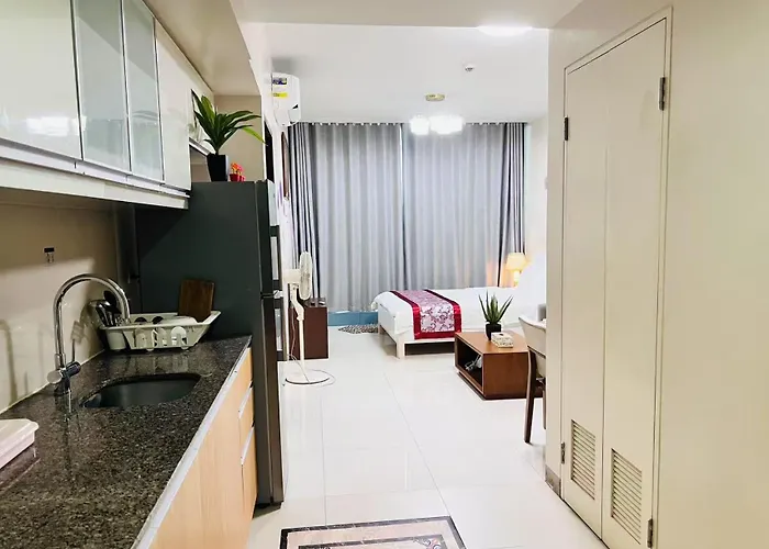One Uptown （bgc） Apartment *