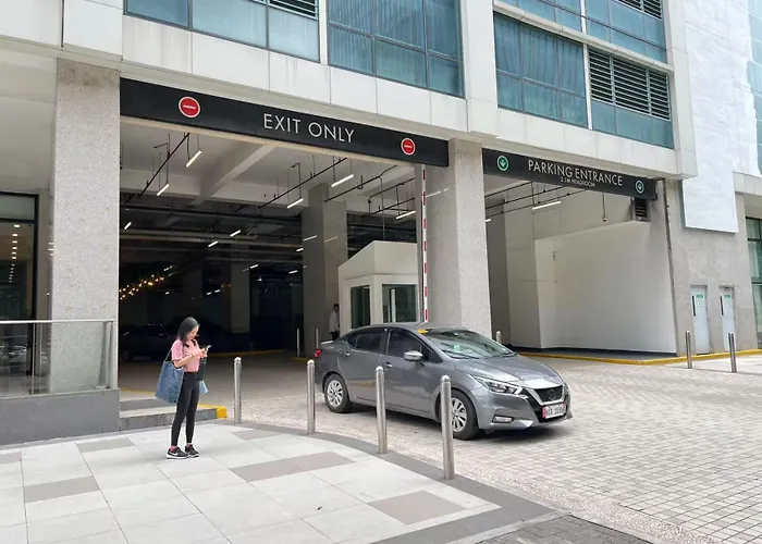One Uptown （bgc） Apartment Manila