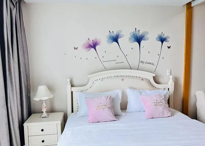 Apartment One Uptown （bgc） *